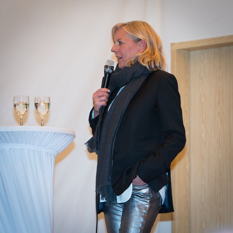 85. Veranstaltung von BergSpektiven mit Katrin Riebartsch und Simone Ballack
